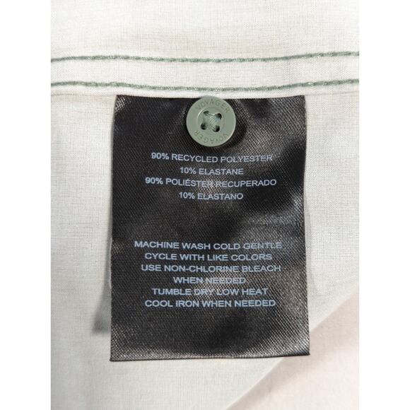 Voyager Mens XL Short Sleeve Button Up Shirt Gray Outdoor Casual Travel - Picture 10 of 11